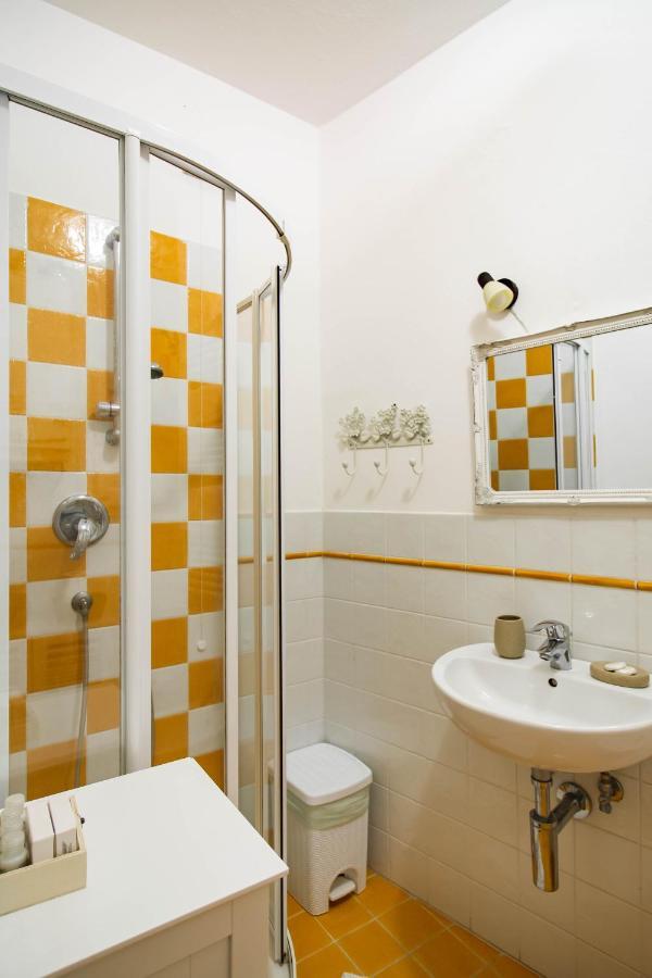 Solemagia In Via Roma Guest House Vernazza المظهر الخارجي الصورة