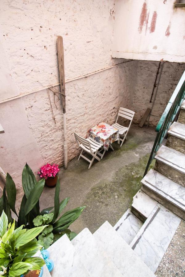 Solemagia In Via Roma Guest House Vernazza المظهر الخارجي الصورة